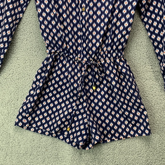 Michael Kors Romper Women’s Size XS Blue Long Sleeve Printed Shorts One Piece - Picture 3 of 12